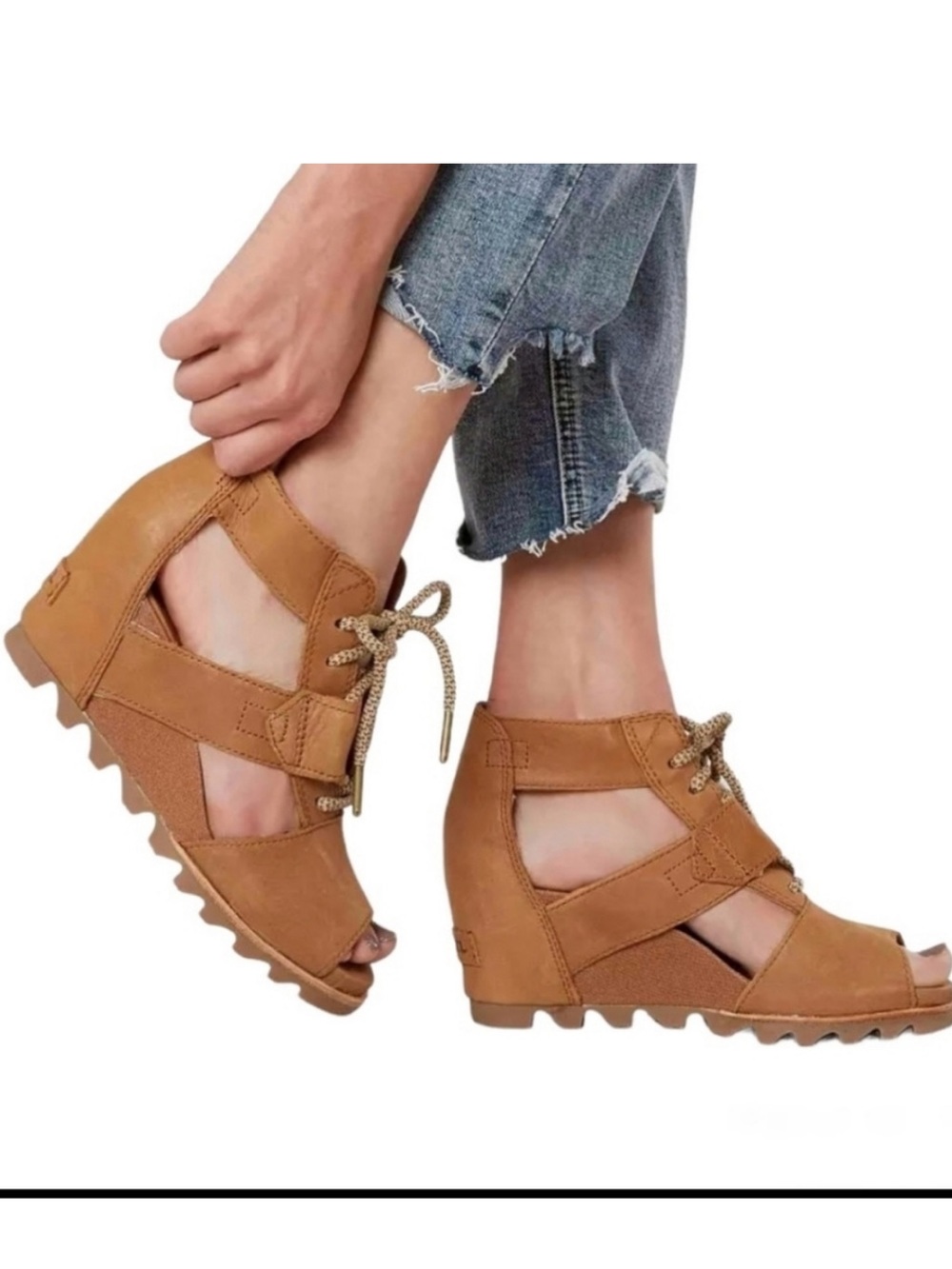 Sorel Joanie Lace Wedge
Sandal size 8